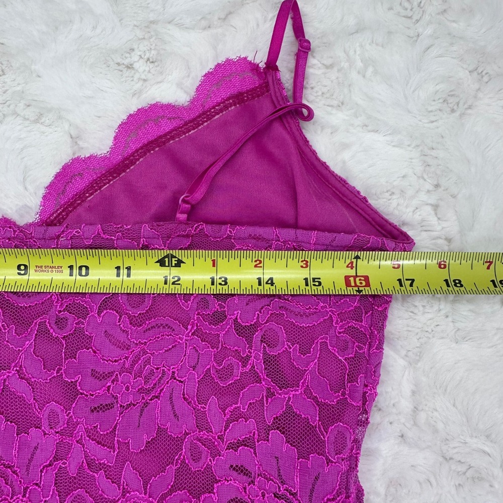 Boston Proper Womens Magenta Floral Lace Wrap Cami Top Ruched Scalloped Size M - Picture 9 of 11
